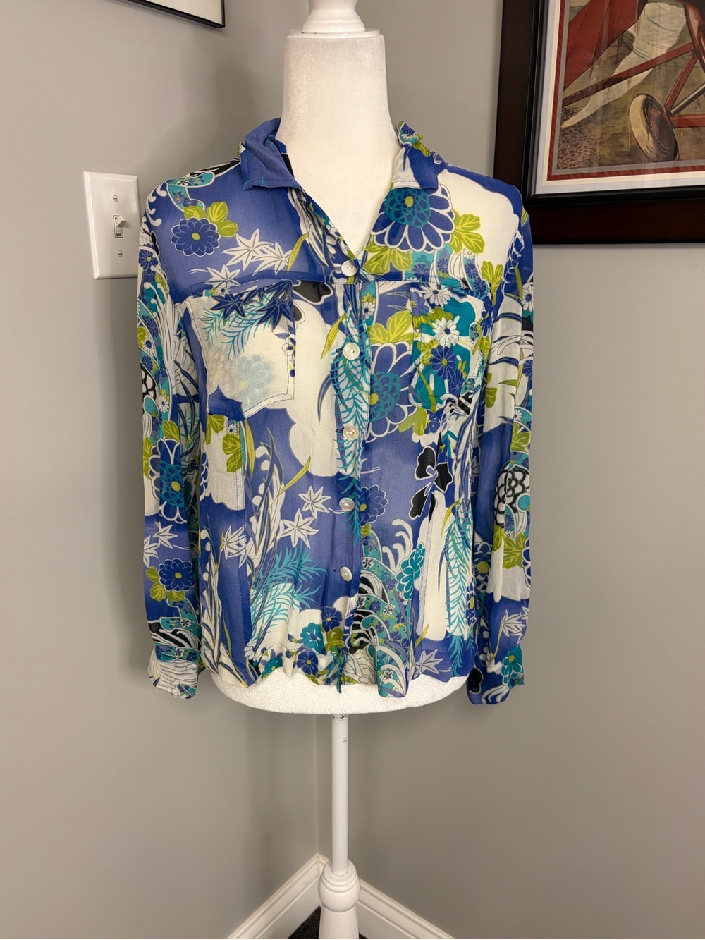CHICOs 100% silk womens colorful floral button down shirt size Small/0